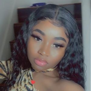 Meet your Posher, Fav foreign